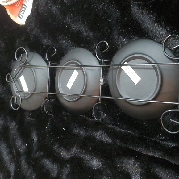 3-3" Ceramic Prayer Plates w/Black Metal Scrollwork Holder-Wall Decor - Picture 5 of 7